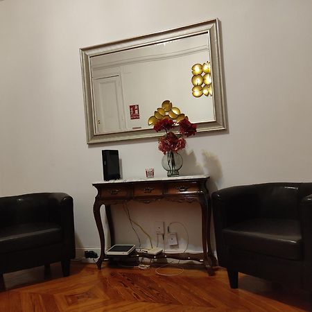Grand Via House Hotel Madrid Kültér fotó