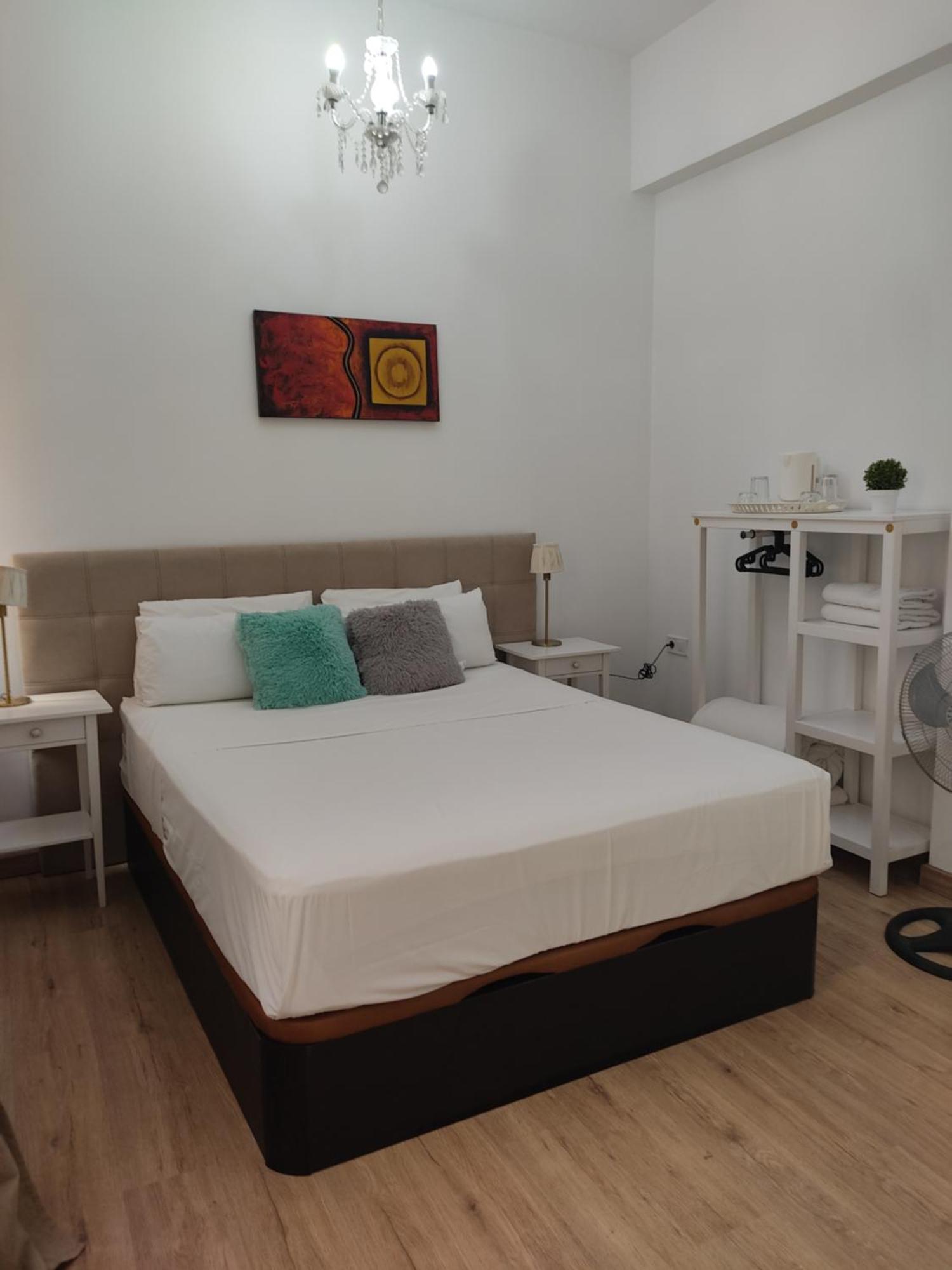 Grand Via House Hotel Madrid Kültér fotó